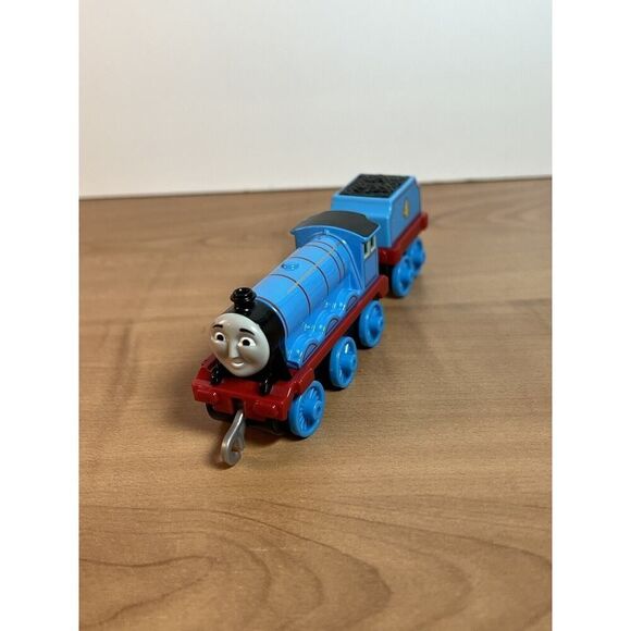 Thomas The Train Friends Push Along Gordon Engine & Tender 2018 Gullane - Picture 4 of 9